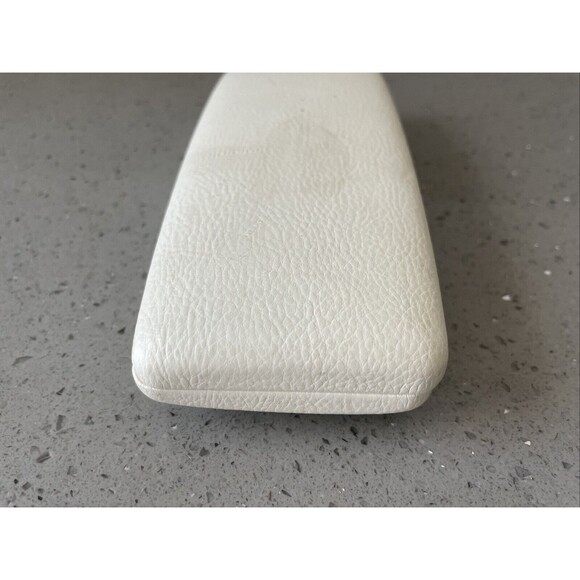 VERSACE WHITE HARD LEATHER CLAMSHELL SUNGLASSES EYEGLASSES CASE 160mmx70mmx55mm - Picture 5 of 11